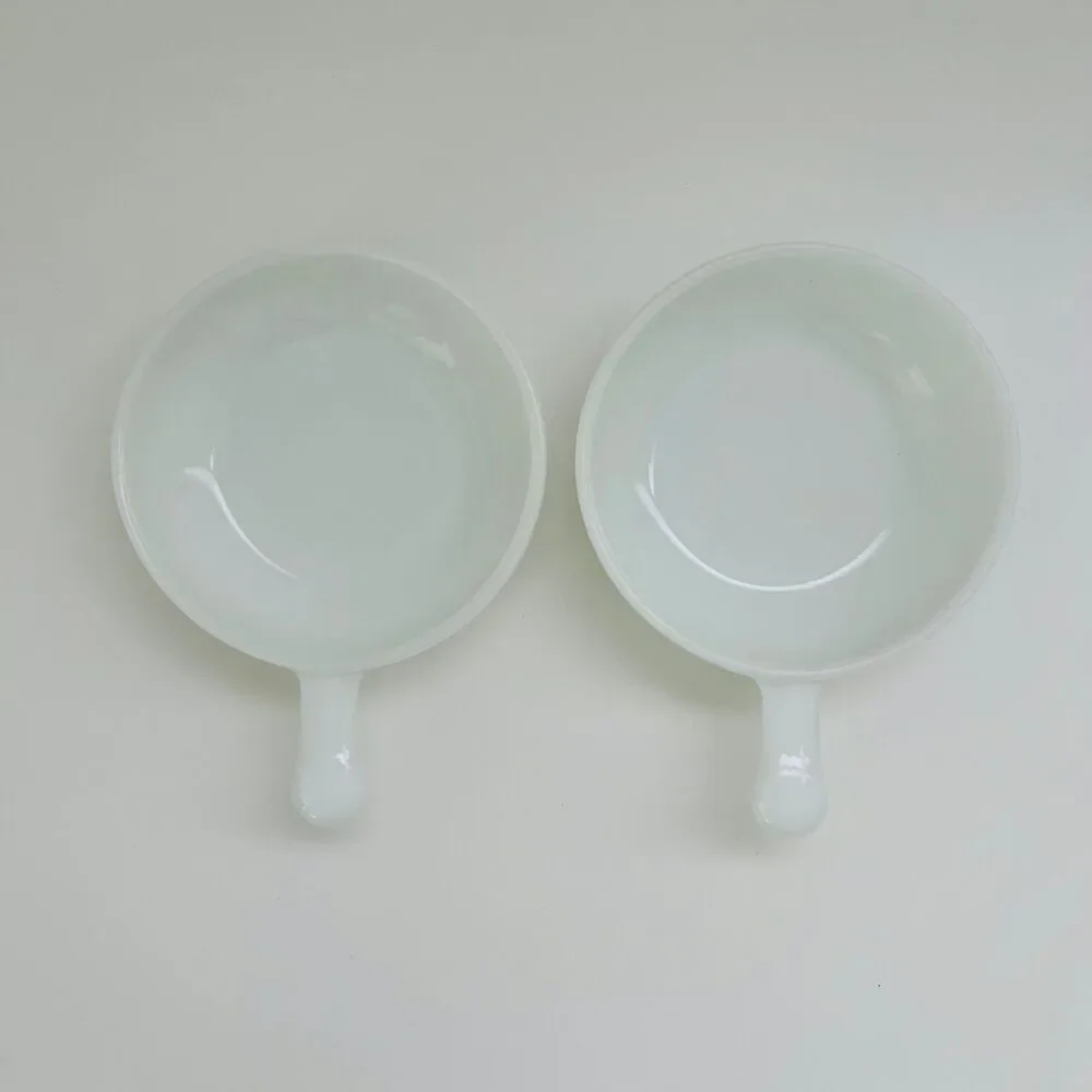 GLASBAKE White Milk Glass Soup Bowl With Handle, Set of 2